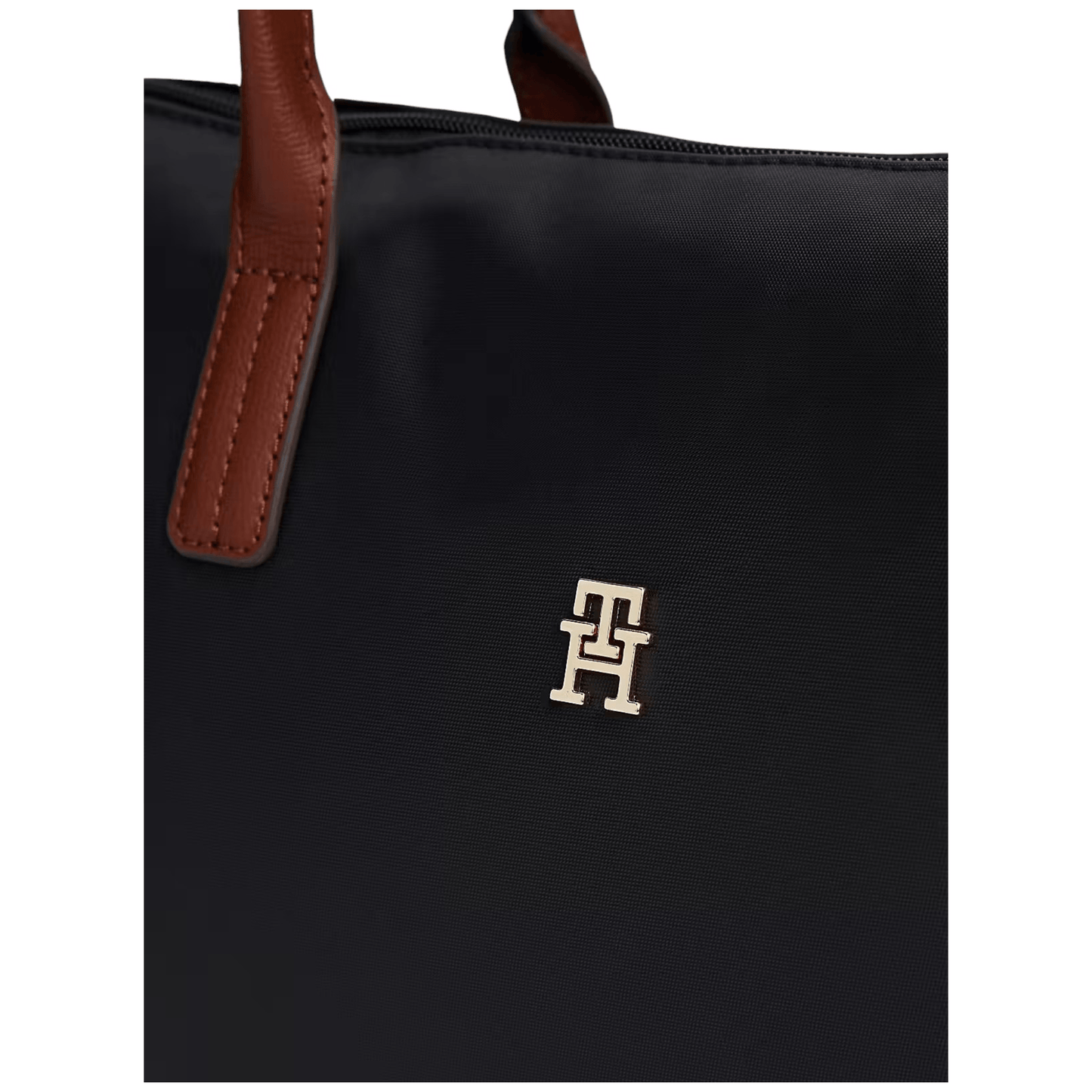 Détail du logo Tommy Hilfiger sur le cabas Popette noir