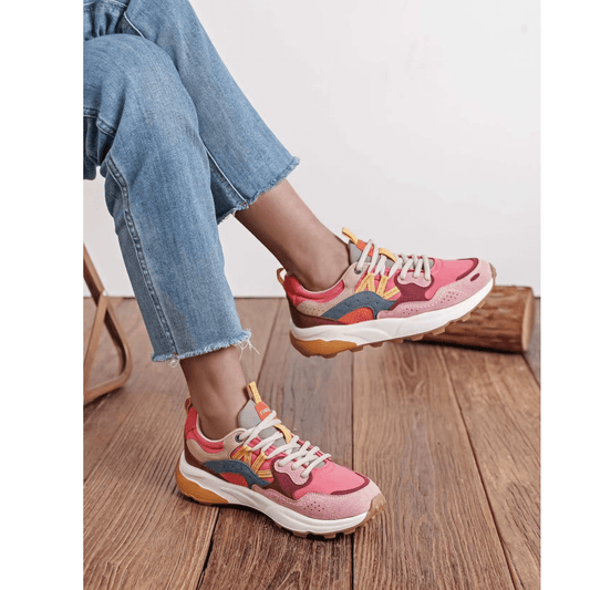 Basket femme FINDLAY FY1321 rose portée avec un jean