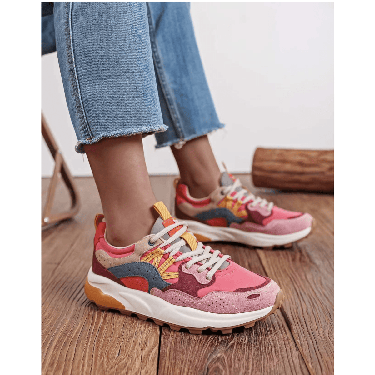 Basket femme FINDLAY FY1321 rose vue de profil portée