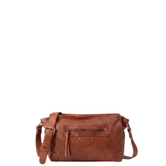 Sac bandoulière BIBA ALASKA AKA3L cognac, vue de face avec bandoulière réglable et détails métalliques
