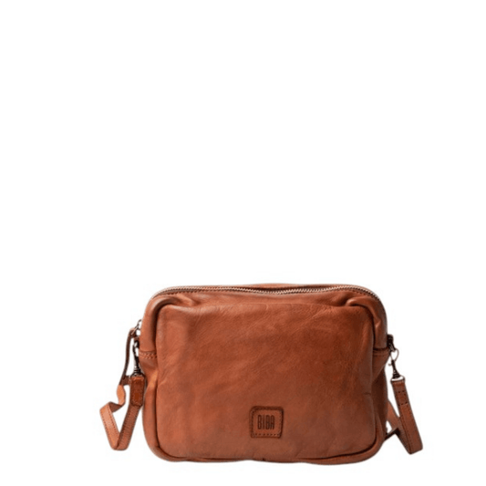 Sac bandoulière BIBA BOSTON BT32 cognac, vue de face avec logo BIBA