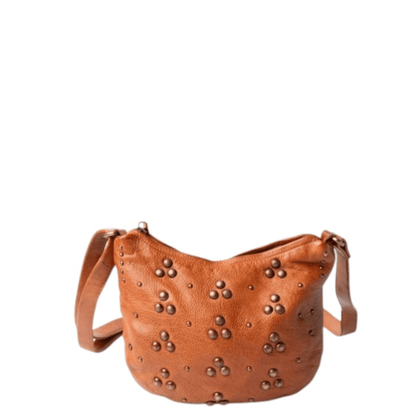 Sac bandoulière BIBA HILL HIL2L cognac, vue de face avec clous métalliques décoratifs