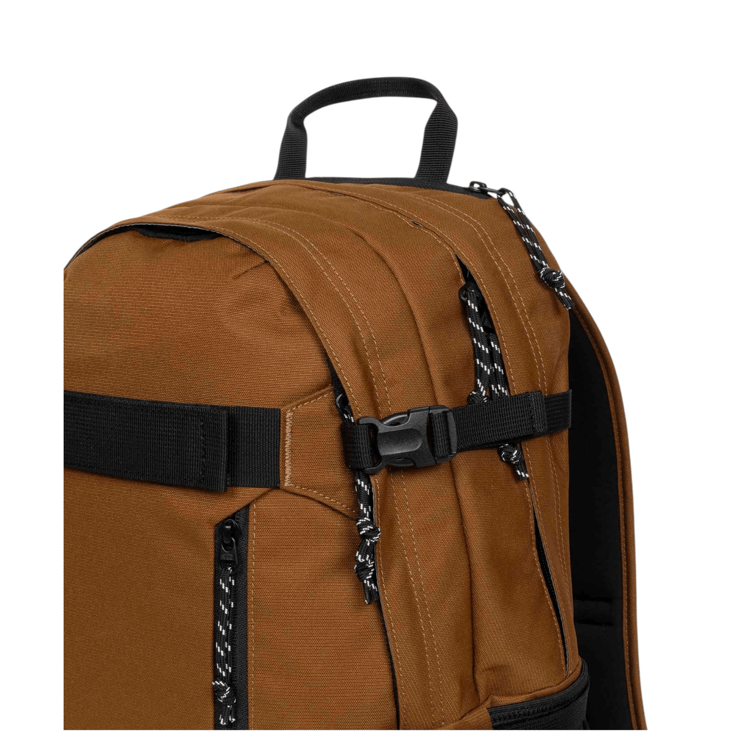 Détail des sangles de compression du sac à dos Eastpak Getter Pro Brown.