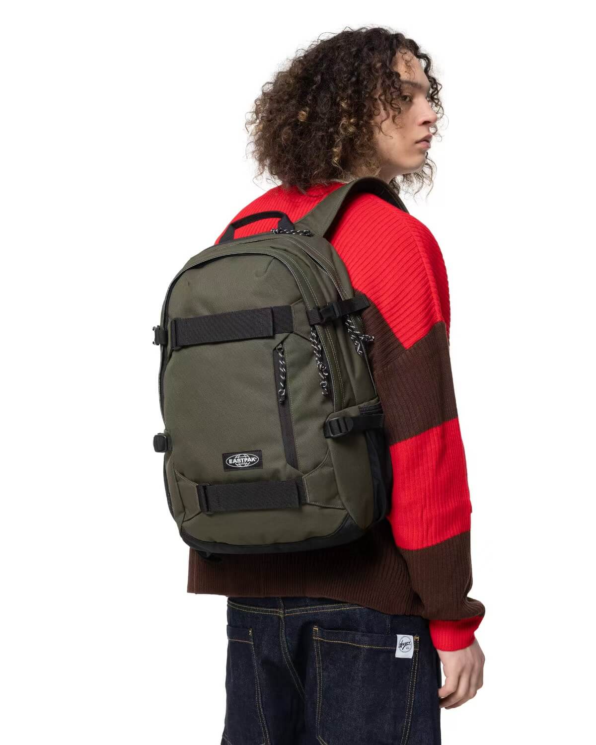 eastpak-getter-pro-forest-kaki-porte.jpg
