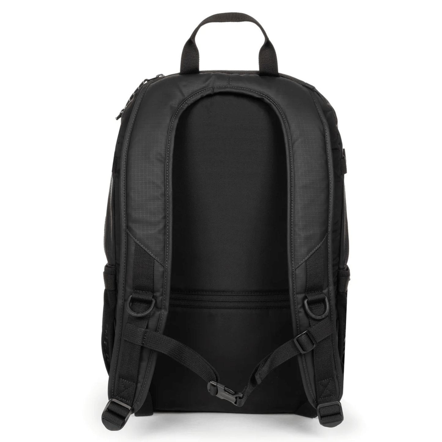 Vue arrière du sac à dos Eastpak Getter Pro Rip Black Coat avec dos rembourré, bretelles ergonomiques et sangle poitrine.