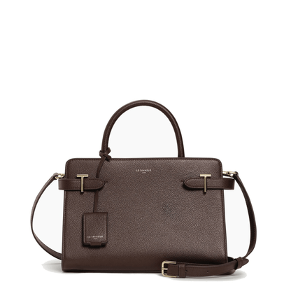 Sac à main Le Tanneur Émilie moyen modèle en cuir grainé marron foncé, vue de face, détails dorés et bandoulière réglable