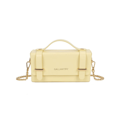 Mini sac Gallantry jaune pastel avec chaîne dorée vue face