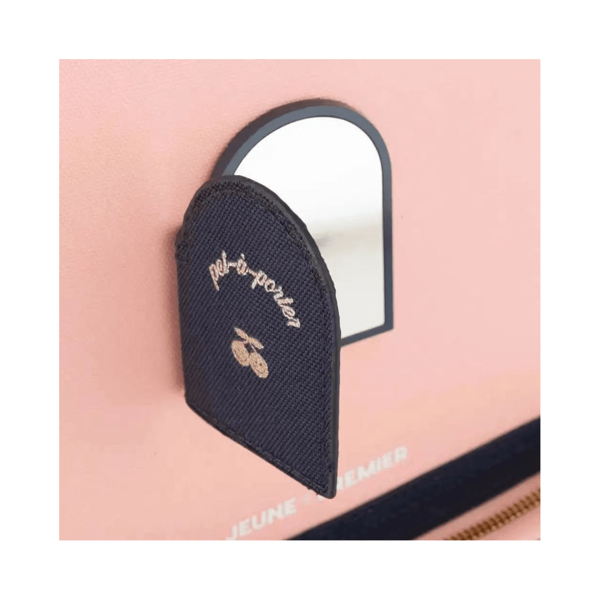 detail sac enfant jeune premier