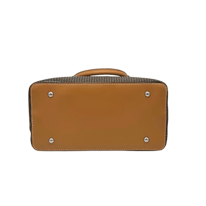 Dessous du sac Ted Lapidus Fidelio TL08382 avec pieds de protection