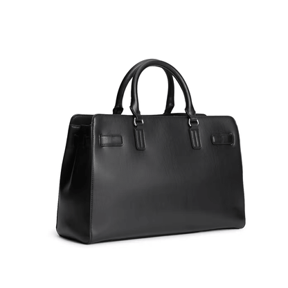 Intérieur zippé du sac Tommy Hilfiger Joy Satchel noir